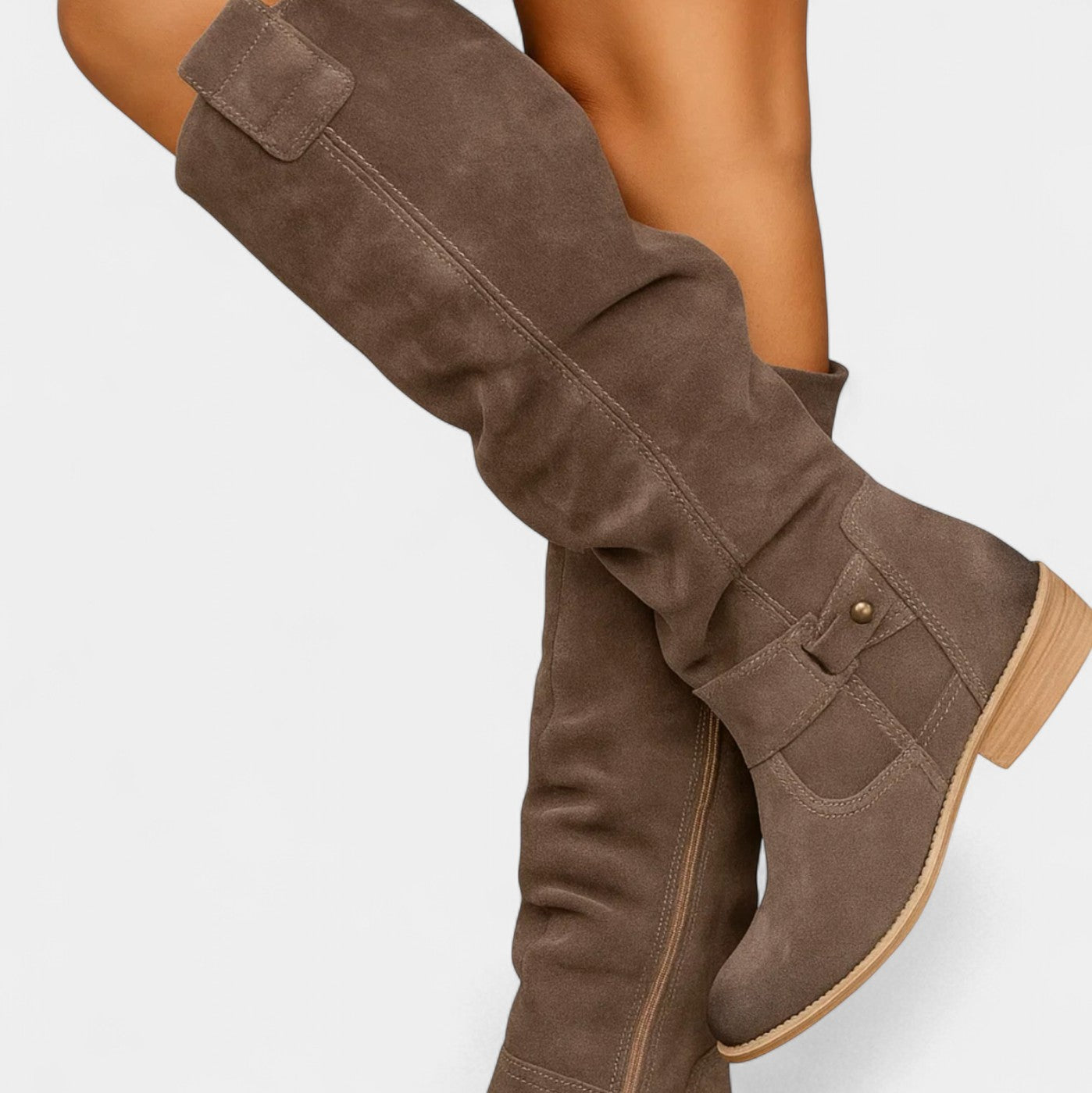 BelleVie – Elegantní semišové kozačky